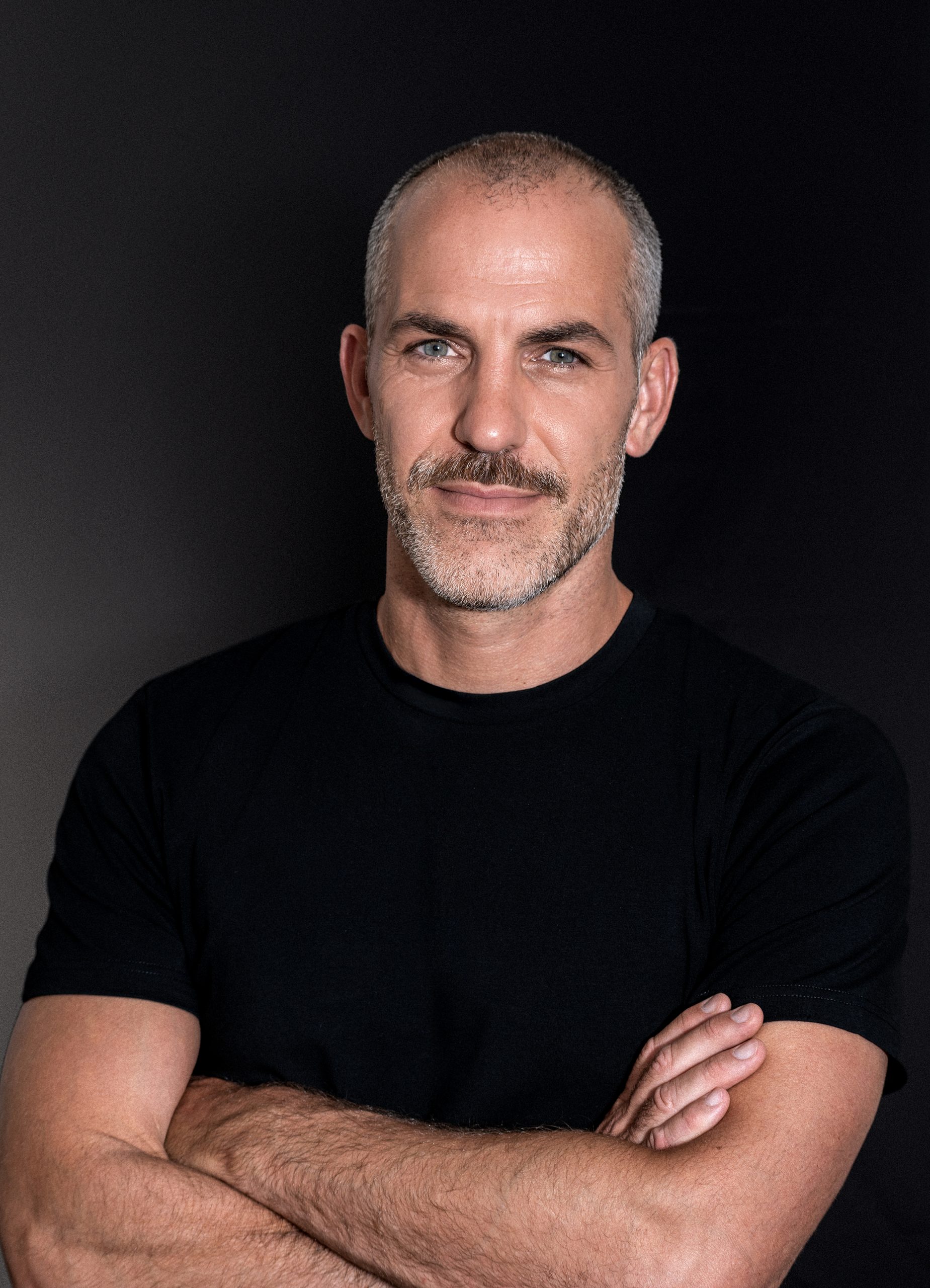 Portrait de Luc — L’Atelier Stratégique