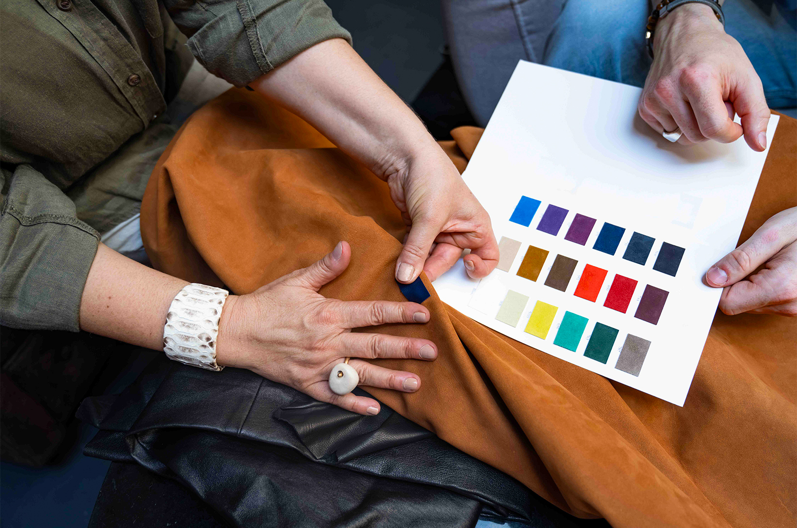 Contenu photographique conçu pour Accessories Production Agency